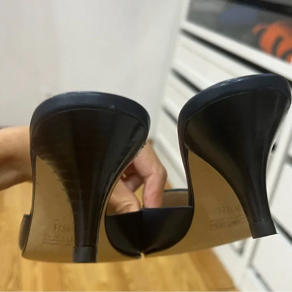 Blue pointed heel toe slip on - Picture 6 of 7